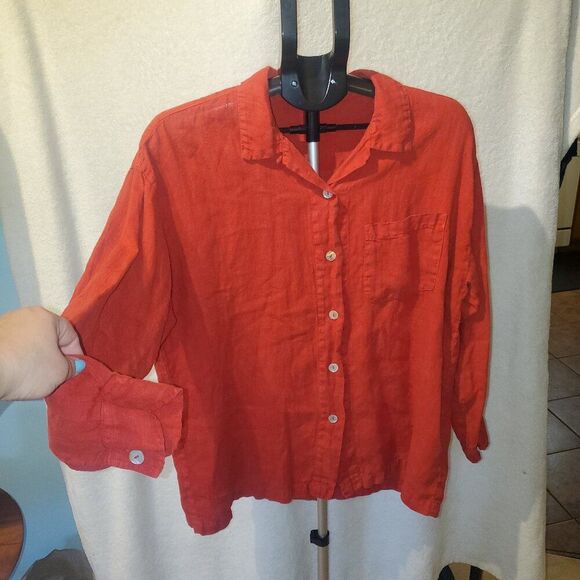 Cut Loose Size Medium Linen Women's Button Up Top Red and Mother of Pearl - Picture 1 of 9